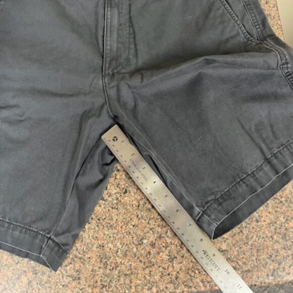 Men's "lived in" cargo shorts - Picture 9 of 9